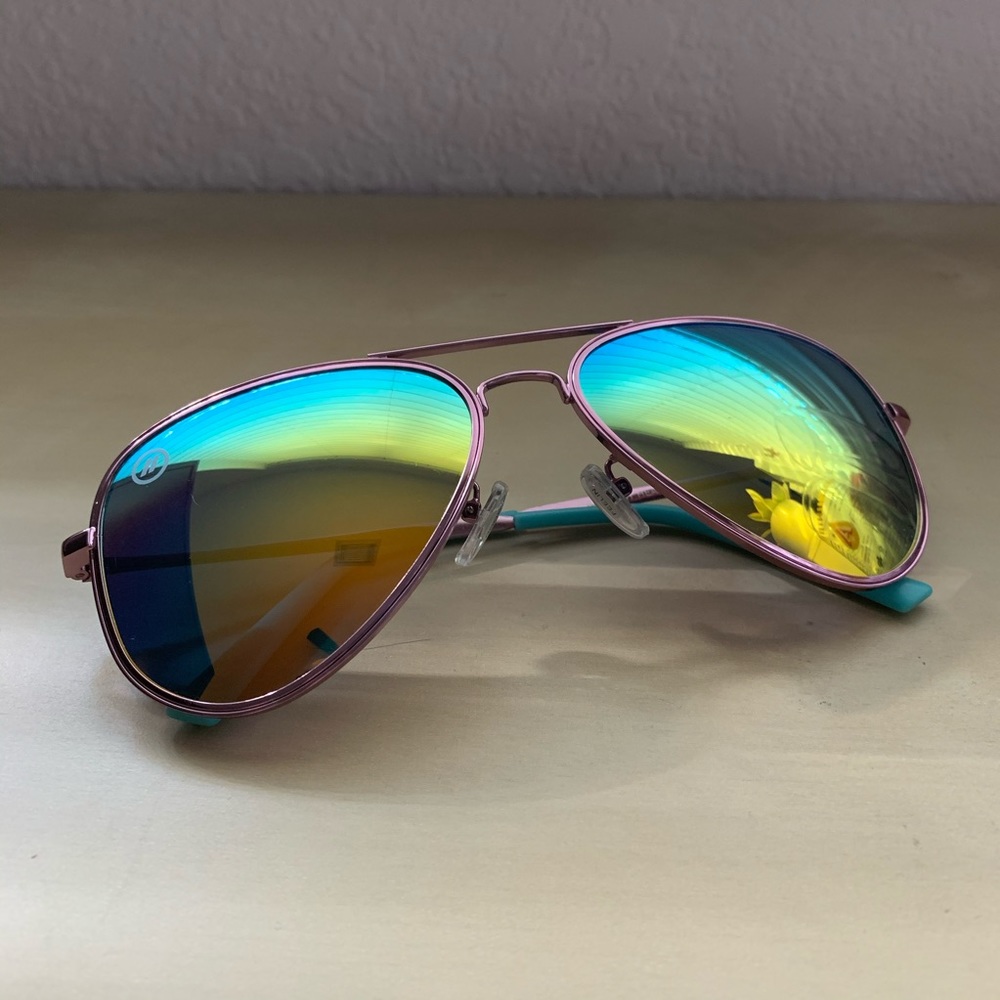 👓 NWOT Blender Reflective Sunglasses